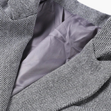 Karolina – Potężny Trzyczęściowy Strój