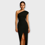 Elegancka asymetryczna sukienka wieczorowa