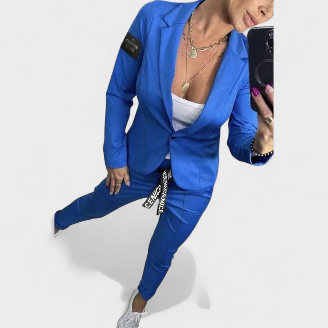 Nika – Spersonalizowany zestaw: miękka marynarka i szerokie spodnie