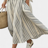 Kompletny zestaw Daisy z oversize'owym T-shirtem i midi spódnicą w paski z lnu i bambusa, idealny na elegancki i wygodny styl