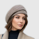 Léa – Ponadczasowy Paryski Beret
