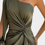 Sukienka Andrea Asymetryczna z Drapowaniem na Jedno Ramię