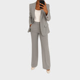 Genowefa - Garnitur, który podnosi pewność siebie