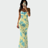 Sukienka Satynowa z Kwiatowym Wzorem