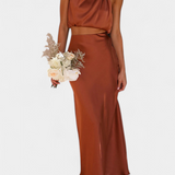 Luźna Drapowana Bluzka Bez Pleców