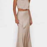 Luźna Drapowana Bluzka Bez Pleców