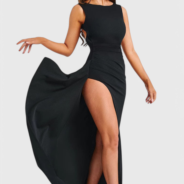 Sukienka Ivana z Satyny z Odkrytym Plecami i Dużym Rozcięciem