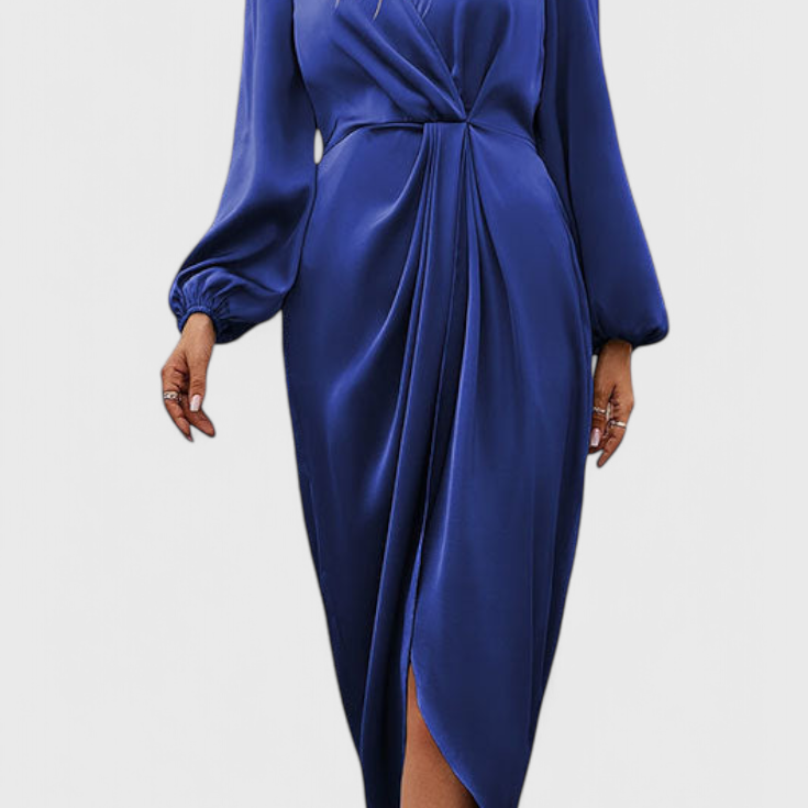 Elegancka Długa Sukienka Andrea z Wycięciem w Kształcie V i Bocznym Rozcięciem