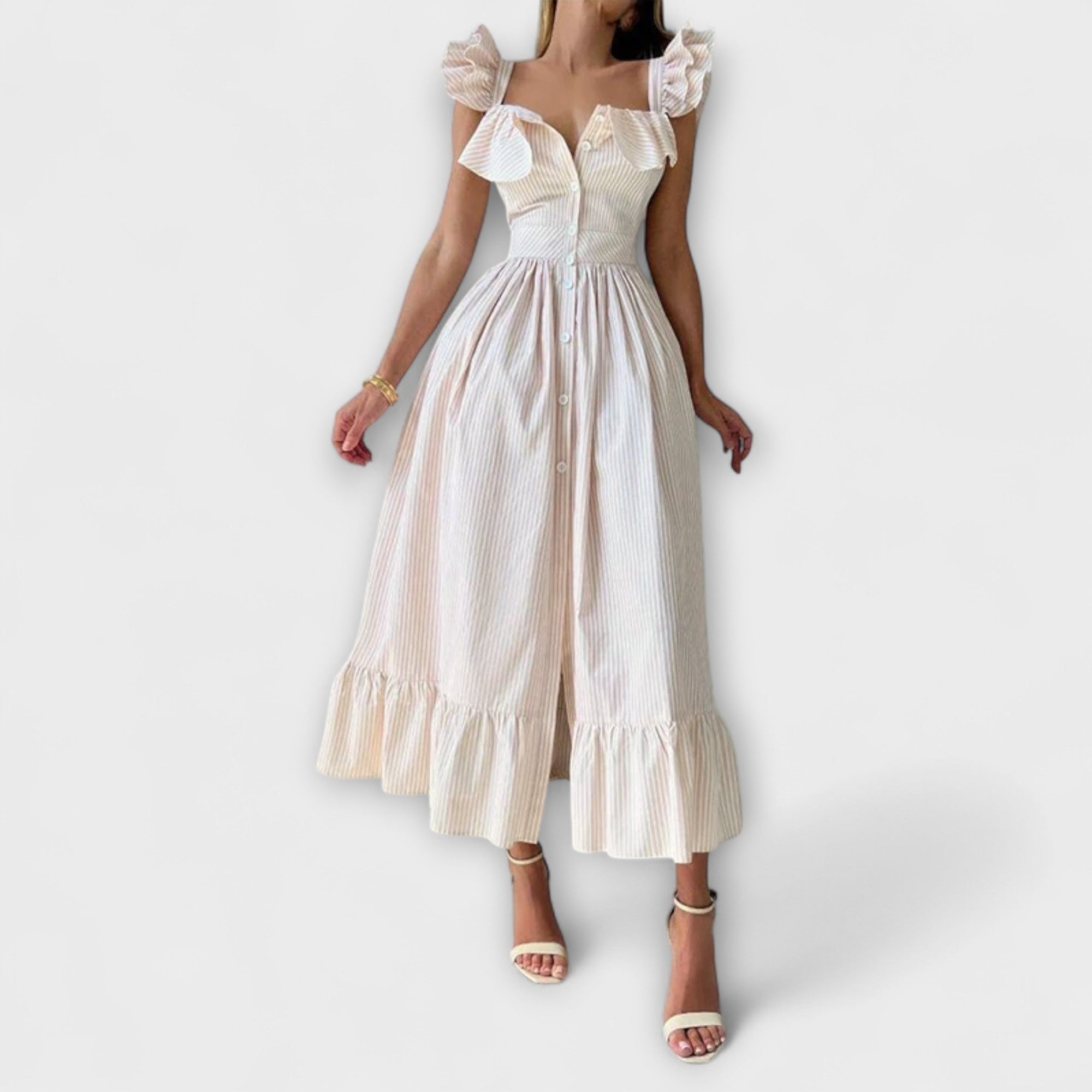 Sukienka z marszczonymi detalami