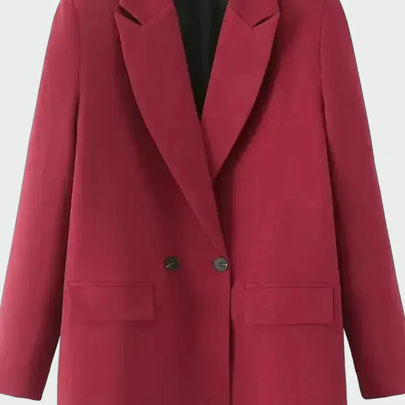 Nadwymiarowa marynarka o nowoczesnym kroju