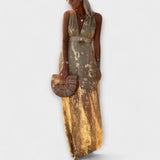 Sukienka z dekoltem w kształcie litery V i detalami z cekinów