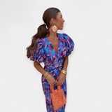 Sukienka z Rękawami i Falbanami