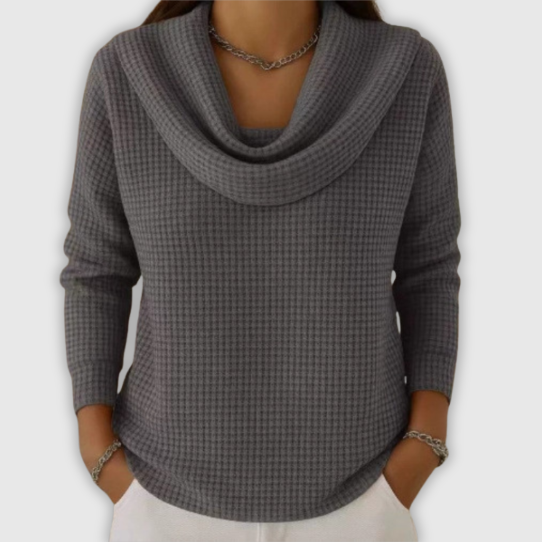 Ambera – Ciepły sweter waflowy z eleganckim dekoltem typu woda