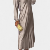 Sukienka Martina z dekoltem V i długimi rękawami