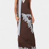 Drogocenny Zestaw Top i Spódnica z Kontrastowymi Koronkowymi Panelami