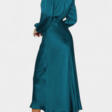 Maria Maxi Sukienka z Wysokim Kołnierzem i Kolorowymi Detalami